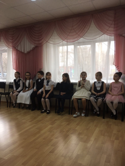 8 апреля состоялся 2 школьный конкурс юных пианистов &quot;Весенние клавиши&quot;.