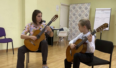 Последняя неделя октября прошла активно не только у учеников школ искусств, но и у преподавателей по классу гитары.