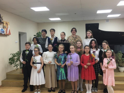 25 мая состоялся концерт класса преподавателя Межецкой Оксаны Васильевны &quot; Спасибо, музыка, тебе!&quot;